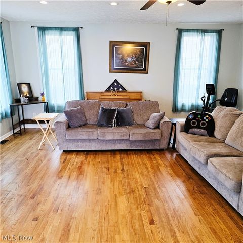 262 Stanmary Drive, Berea, OH 44017