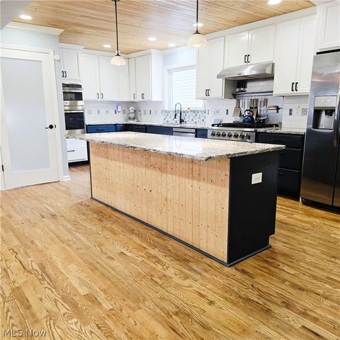 262 Stanmary Drive, Berea, OH 44017
