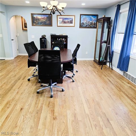 262 Stanmary Drive, Berea, OH 44017