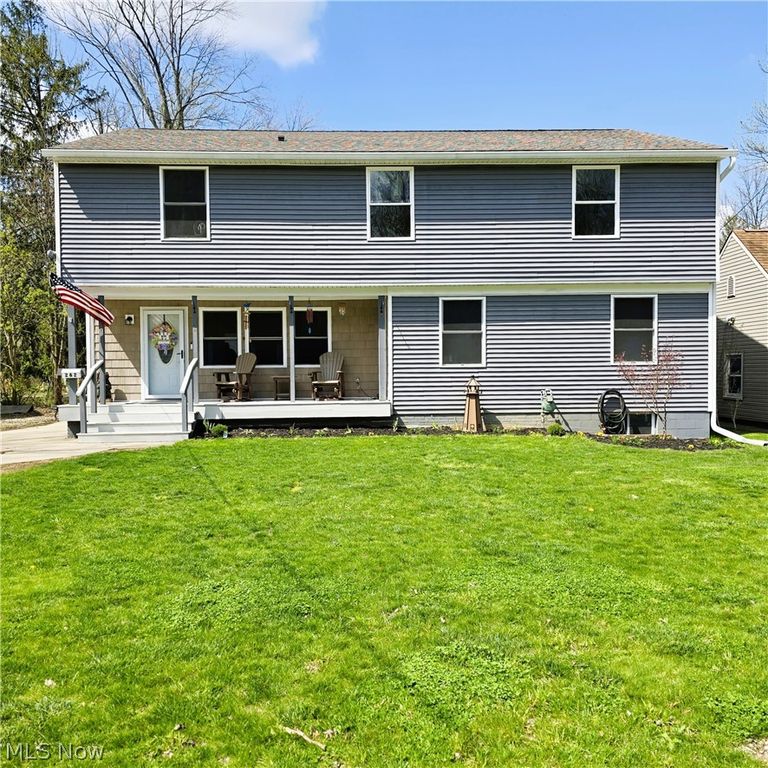 262 Stanmary Drive, Berea, OH 44017
