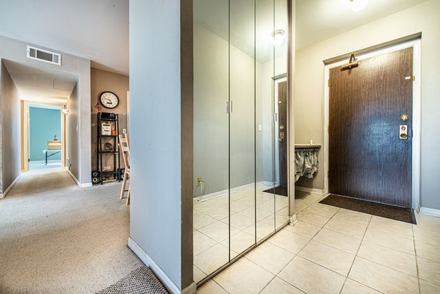 700 Wellington Avenue 409, Elk Grove Village, IL 60007