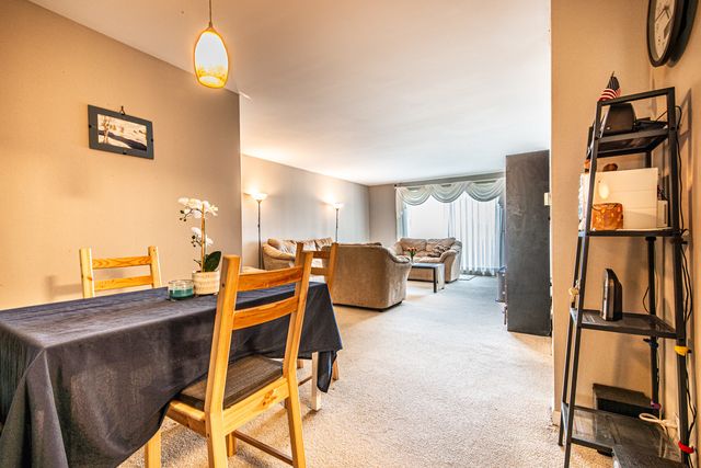 700 Wellington Avenue 409, Elk Grove Village, IL 60007