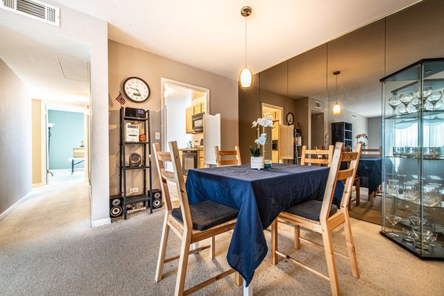 700 Wellington Avenue 409, Elk Grove Village, IL 60007