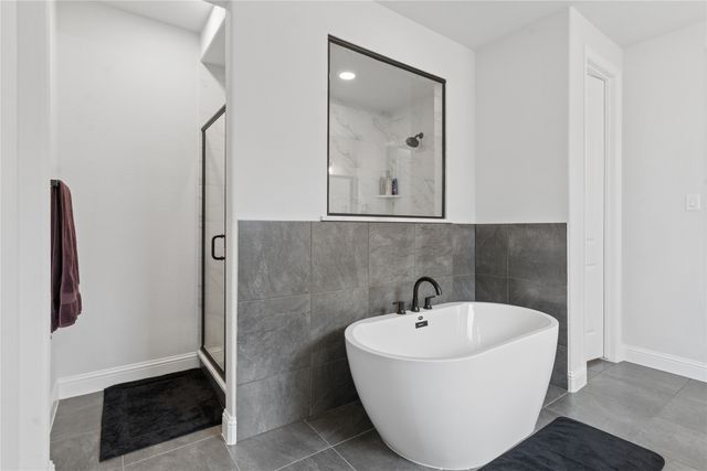 3613 Damsel Mackenzie Street, Lewisville, TX 75056