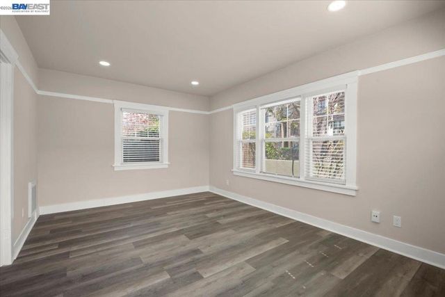 1504 10th Street, Berkeley, CA 94710