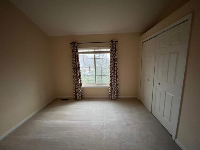 6057 Quebec Avenue, Ann Arbor, MI 48103