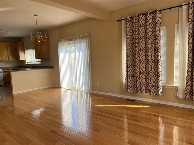 6057 Quebec Avenue, Ann Arbor, MI 48103