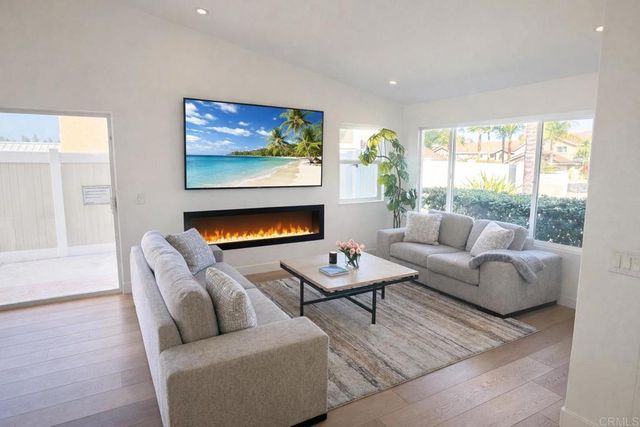 241 Richard Court, Oceanside, CA 92056