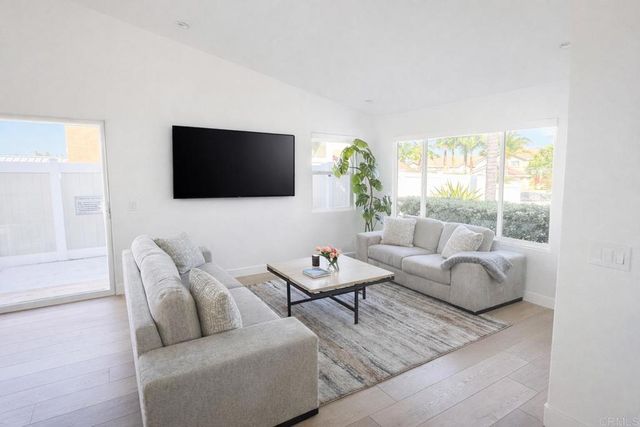 241 Richard Court, Oceanside, CA 92056