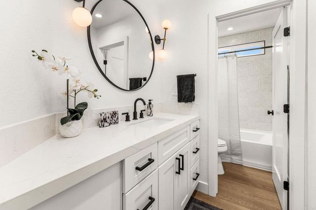 241 Richard Court, Oceanside, CA 92056