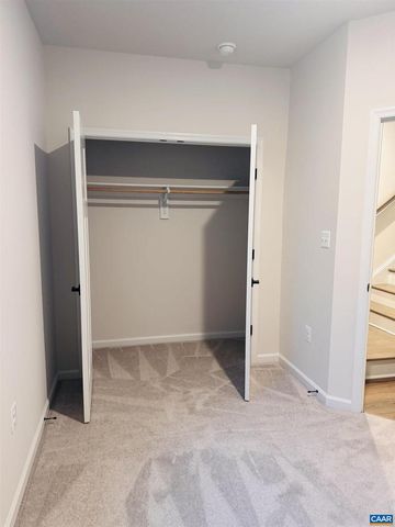 2225 WOODBURN RD, Charlottesville, VA 22901