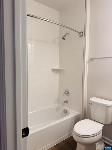 2225 WOODBURN RD, Charlottesville, VA 22901