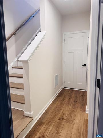 2225 WOODBURN RD, Charlottesville, VA 22901