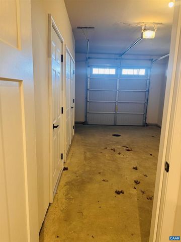 2225 WOODBURN RD, Charlottesville, VA 22901