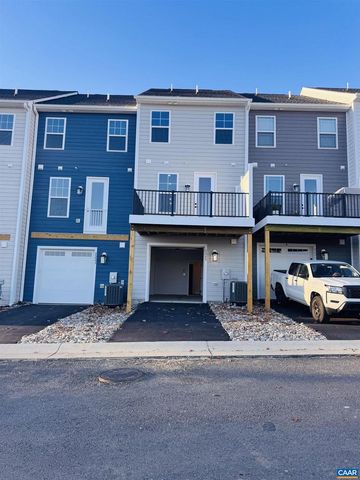 2225 WOODBURN RD, Charlottesville, VA 22901