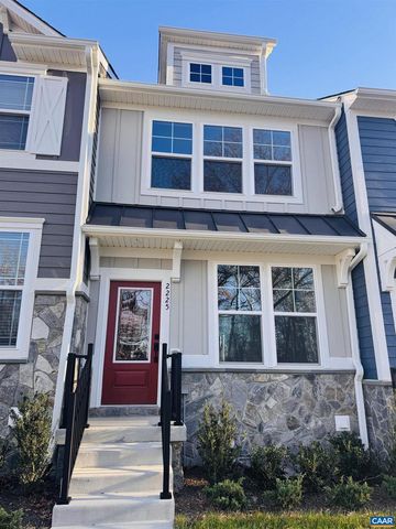 2225 WOODBURN RD, Charlottesville, VA 22901