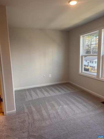 2225 WOODBURN RD, Charlottesville, VA 22901