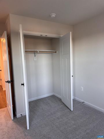 2225 WOODBURN RD, Charlottesville, VA 22901