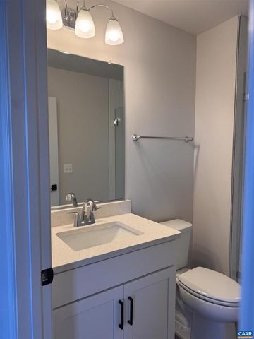 2225 WOODBURN RD, Charlottesville, VA 22901