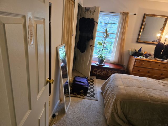 93 Spruce Street APT 11, Stamford, CT 06902