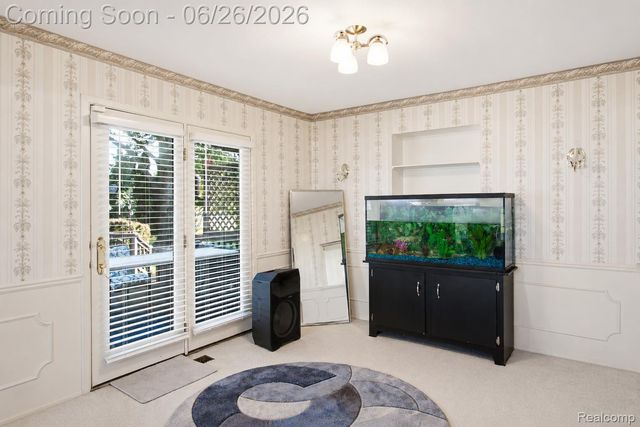 11606 Meadow Lane Drive, Macomb Township, MI 48093