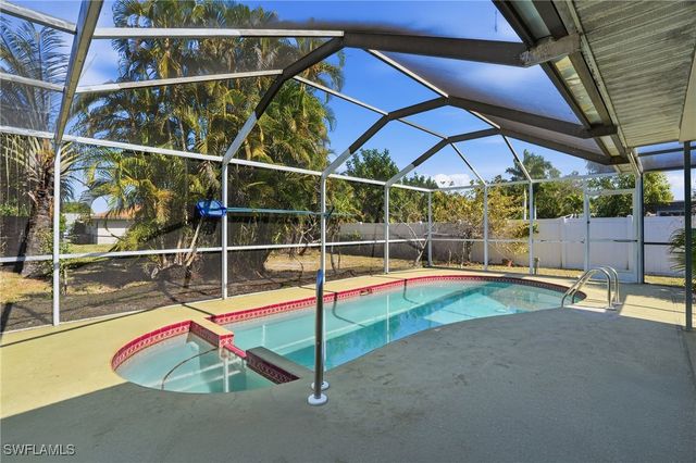 1815 SE 15th TER, Cape Coral, FL 33990