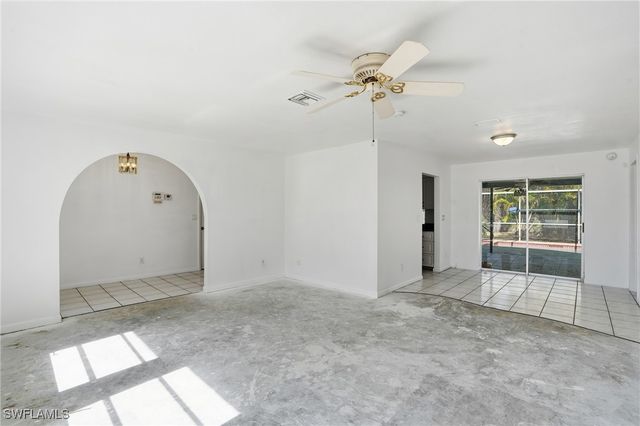 1815 SE 15th TER, Cape Coral, FL 33990