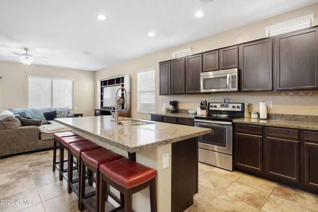 3840 E ALAMO Street, San Tan Valley, AZ 85140