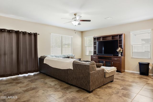 3840 E ALAMO Street, San Tan Valley, AZ 85140