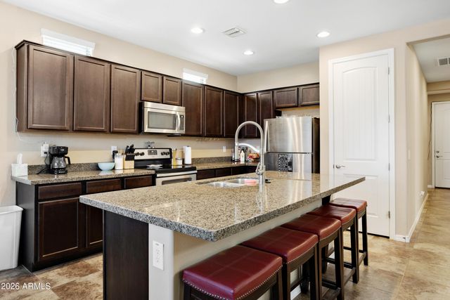 3840 E ALAMO Street, San Tan Valley, AZ 85140