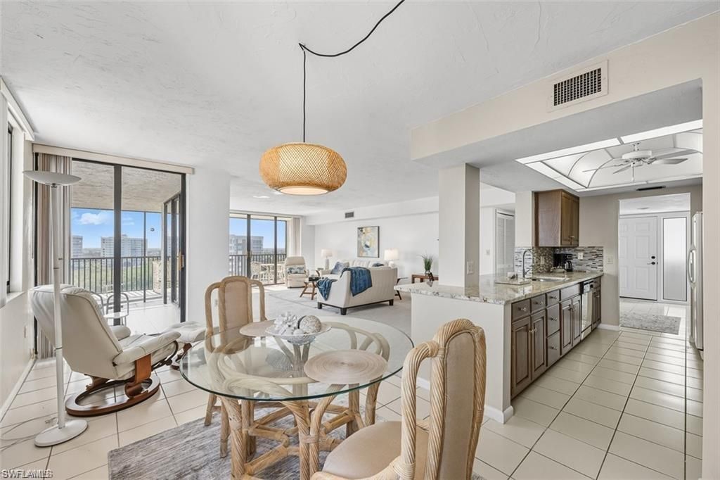 11 Bluebill AVE 1006, NAPLES, FL 34108 — photo 5