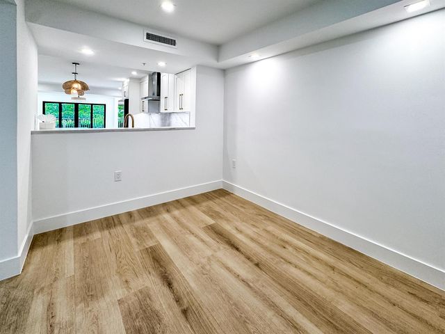 1701 Marina Isle Way 103, Jupiter, FL 33477