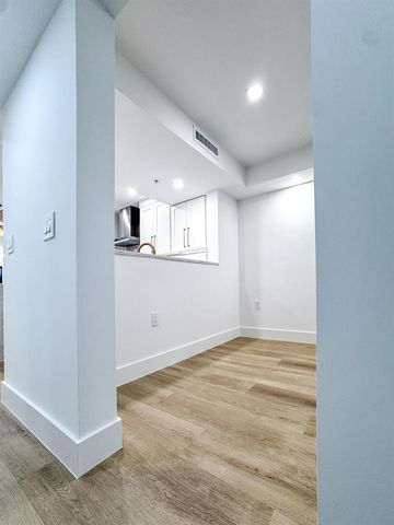 1701 Marina Isle Way 103, Jupiter, FL 33477