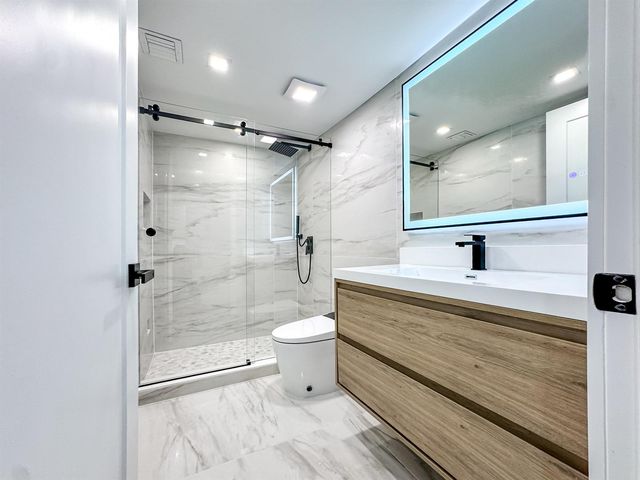 1701 Marina Isle Way 103, Jupiter, FL 33477