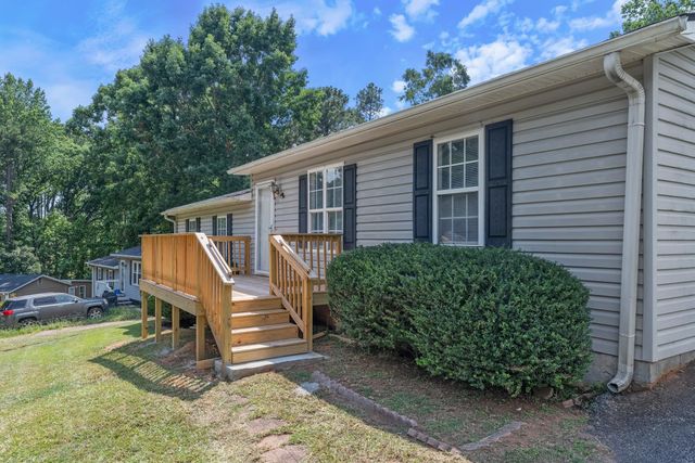 106 Washington Court, Cowpens, SC 29330