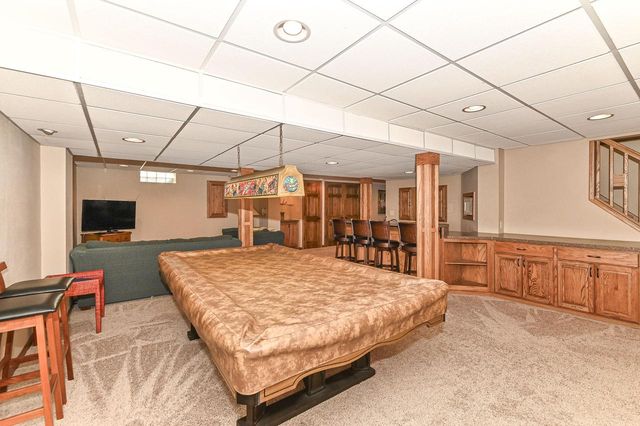 10125 Kay PARKWAY, Hales Corners, WI 53130
