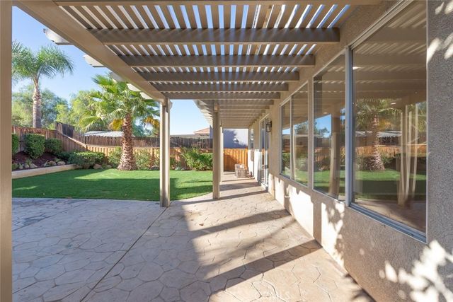 39726 Ashland Way, Murrieta, CA 92562