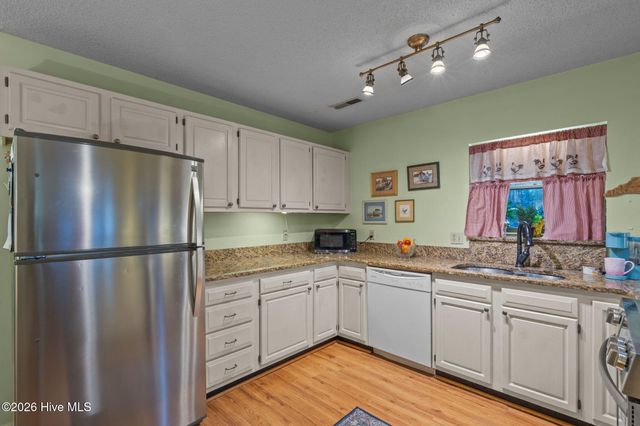 805 Dover Street, Southern Pines, NC 28387