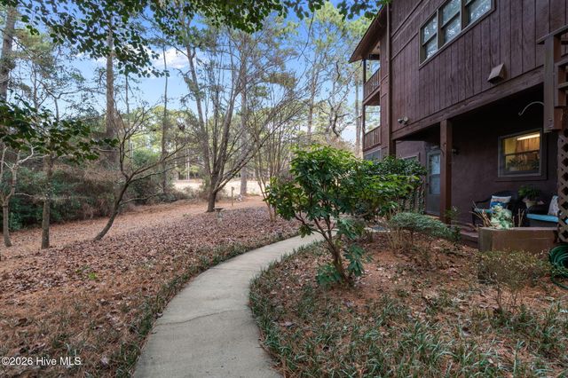 805 Dover Street, Southern Pines, NC 28387