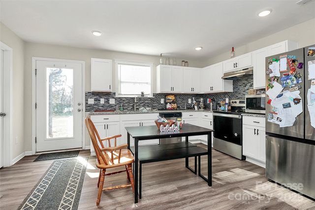 409 Kickapoo Avenue, Gastonia, NC 28056