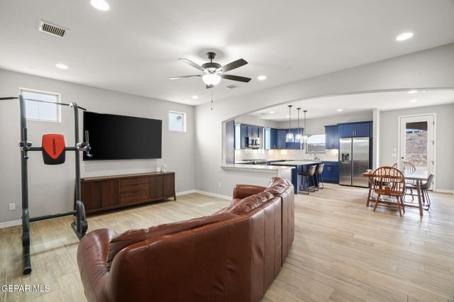 7331 BOBCAT HOLLOW Drive, El Paso, TX 79911