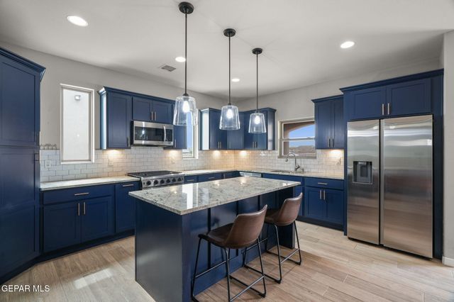 7331 BOBCAT HOLLOW Drive, El Paso, TX 79911