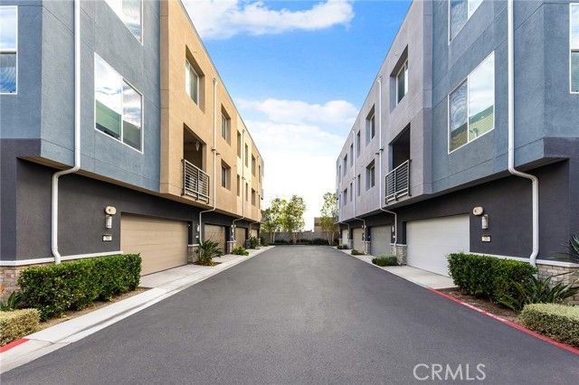 249 Steely, Irvine, CA 92614