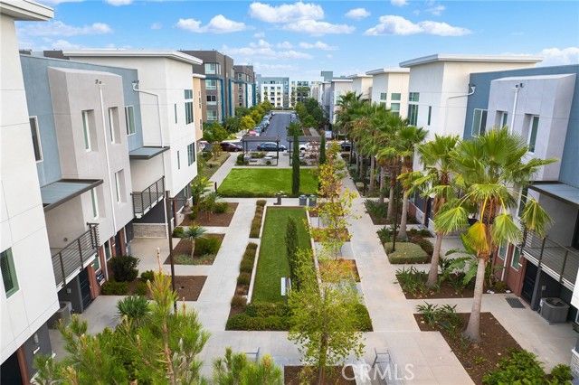 249 Steely, Irvine, CA 92614