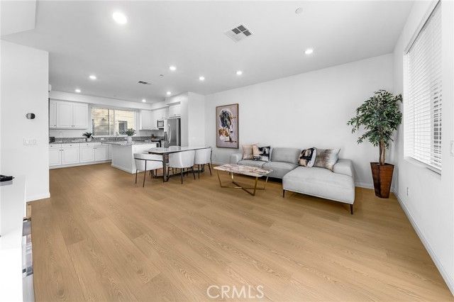 249 Steely, Irvine, CA 92614