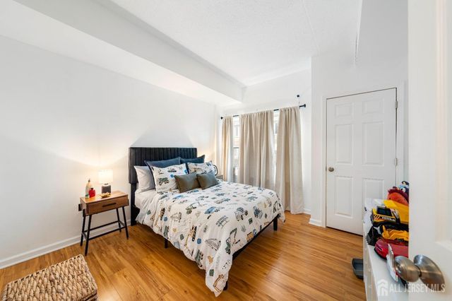358 Rector Street 406, Perth Amboy, NJ 08861
