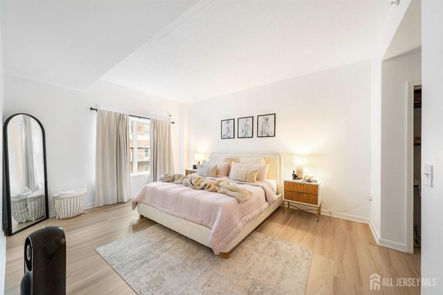 358 Rector Street 406, Perth Amboy, NJ 08861