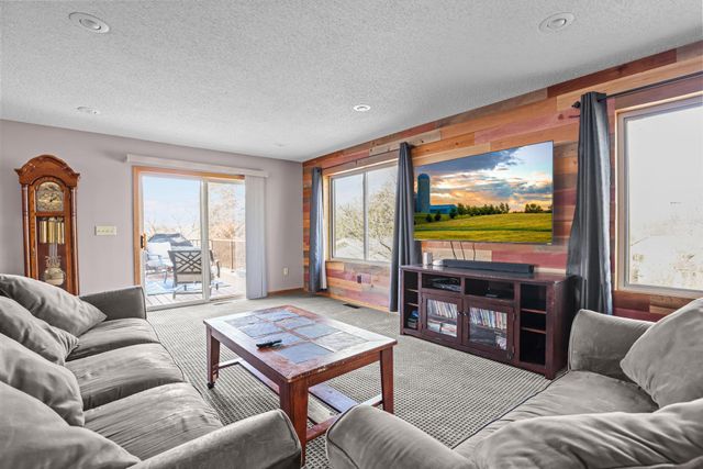 6161 144th Lane NW, Anoka, MN 55303