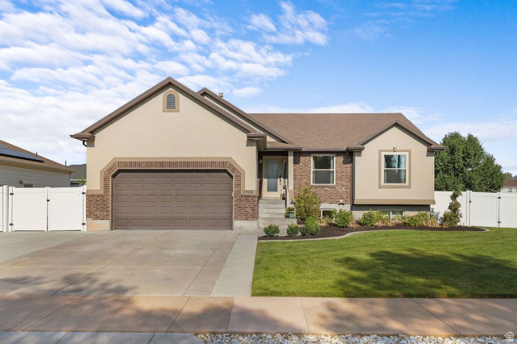 1316 N 4350 W, West Point, UT 84015