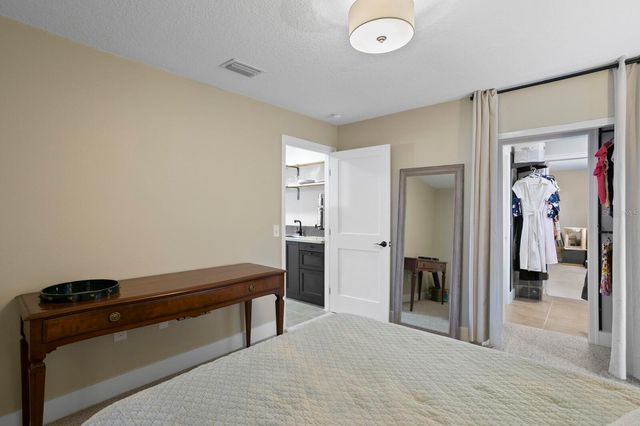 8407 GRANITE PLACE, Tampa, FL 33615